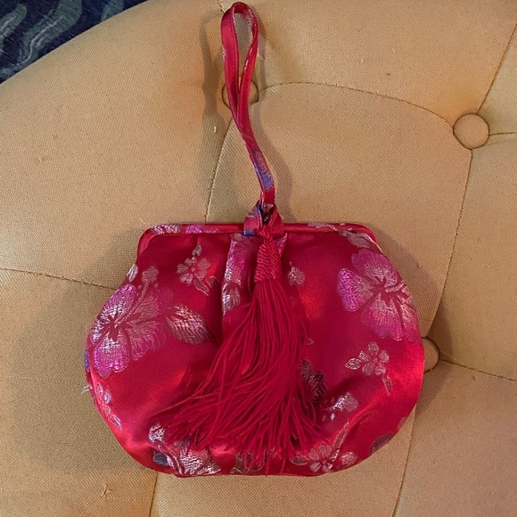 None Handbags - Asian floral pattern wristlet